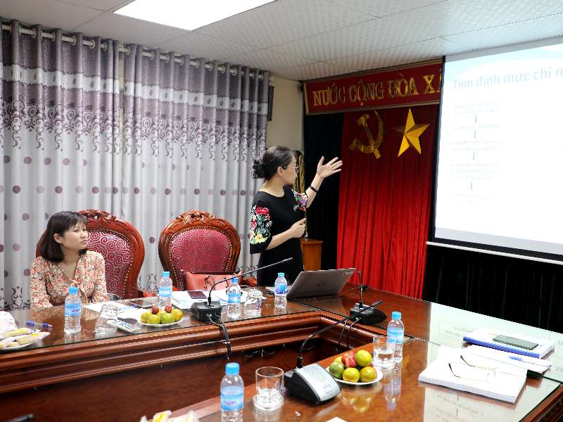 Nghiệm thu đề tài nghiên cứu khoa học cấp trường do PGS.TS. Nguyễn Thị Lệ chủ nhiệm