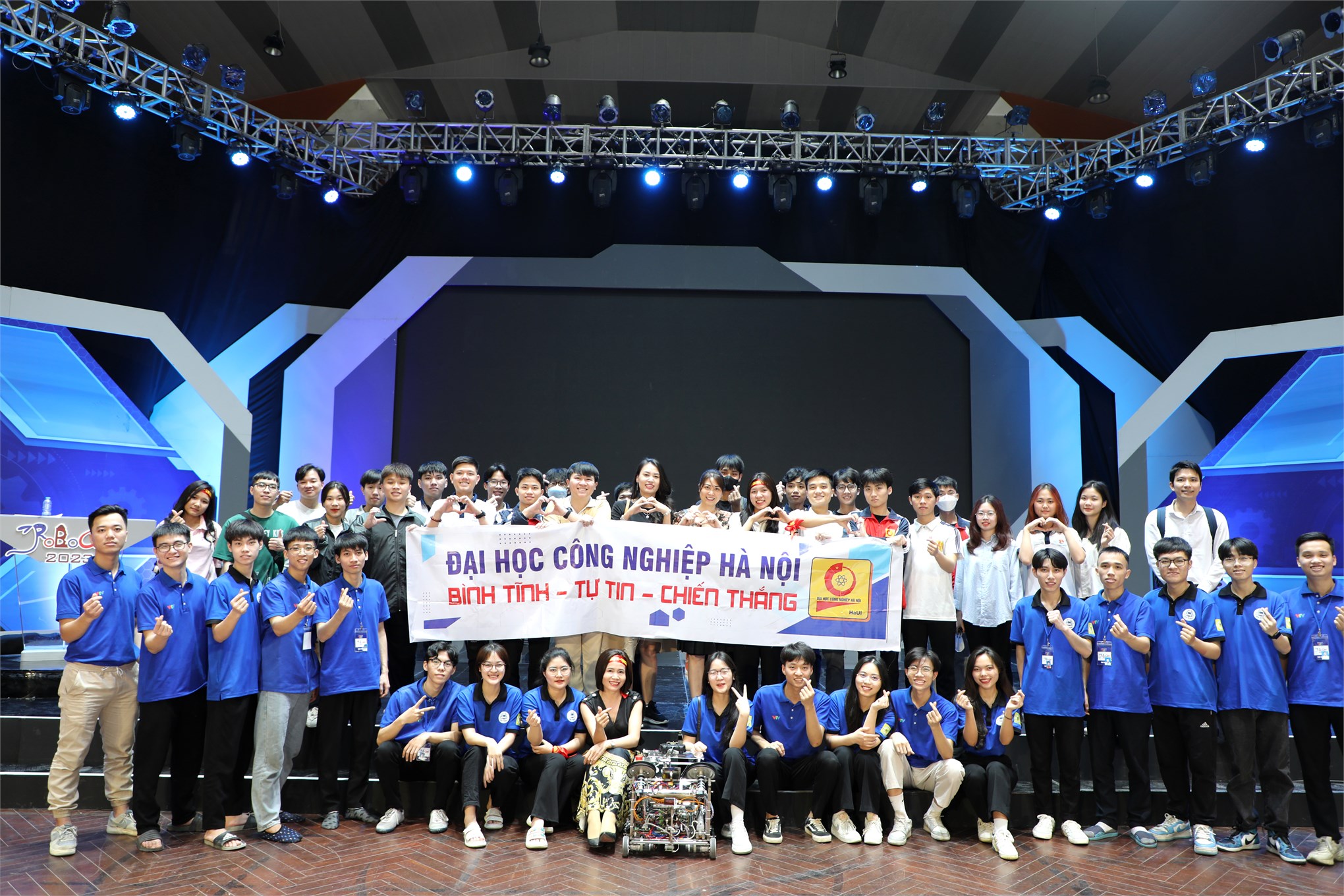 Trường Đại học Công nghiệp Hà Nội có 4 đội vào vòng chung kết Cuộc thi sáng tạo Robot Việt Nam