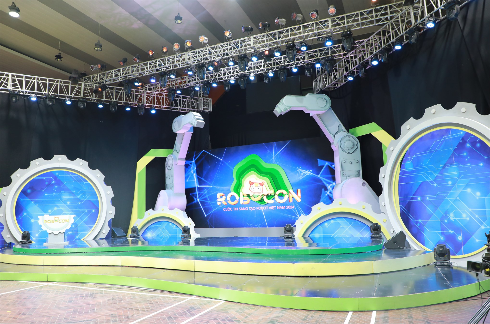 Robocon Đại học Công nghiệp Hà Nội Vững bước cho những mùa thi sau
