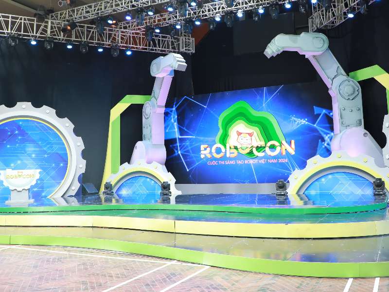 Robocon Đại học Công nghiệp Hà Nội vững bước cho những mùa thi sau