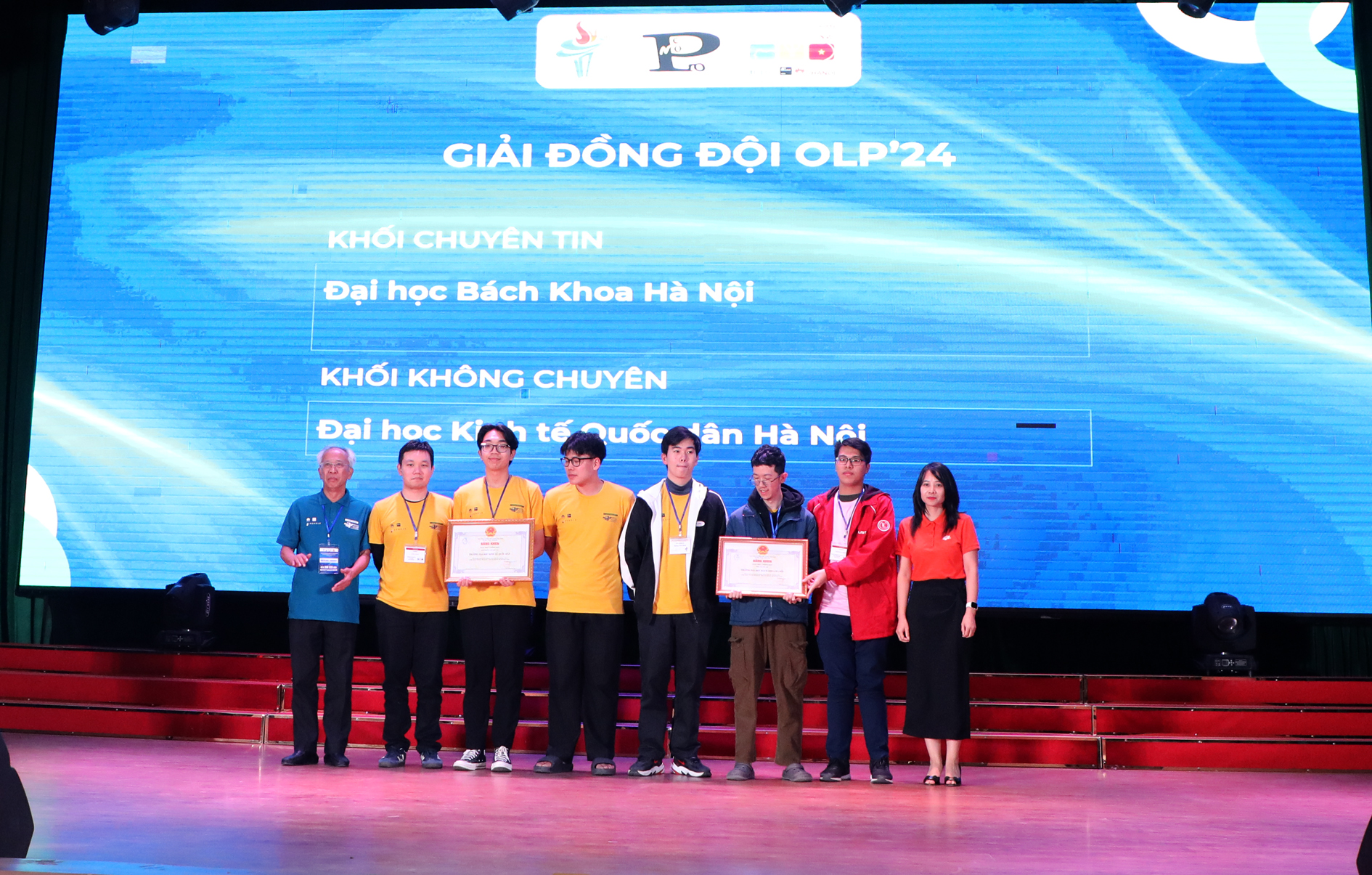 Lễ bế mạc OLP’24 - Procon - ICPC Asia Hanoi: Quy tụ những sinh viên CNTT xuất sắc - Việt Nam giành 2 Huy chương Vàng tại ICPC Asia Hanoi 2024.