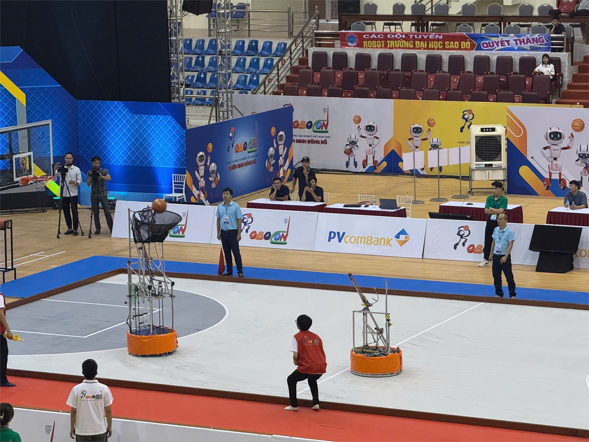 Robocon Việt Nam 2025 - Đại học Công nghiệp Hà Nội Cuộc thi tranh tài của “Những chiến binh bóng rổ”