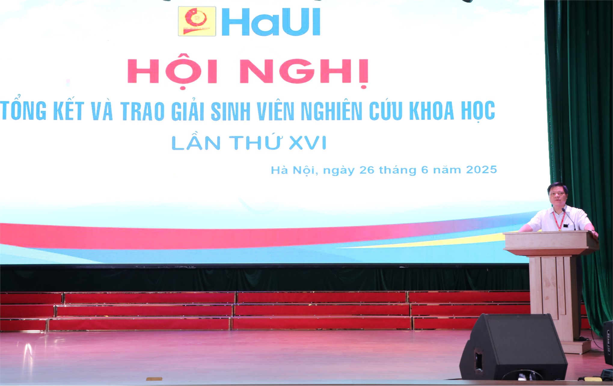 Sinh viên Đại học Công nghiệp Hà Nội với phong trào nghiên cứu khoa học: Nhiệt huyết – Sáng tạo – Hội nhập
