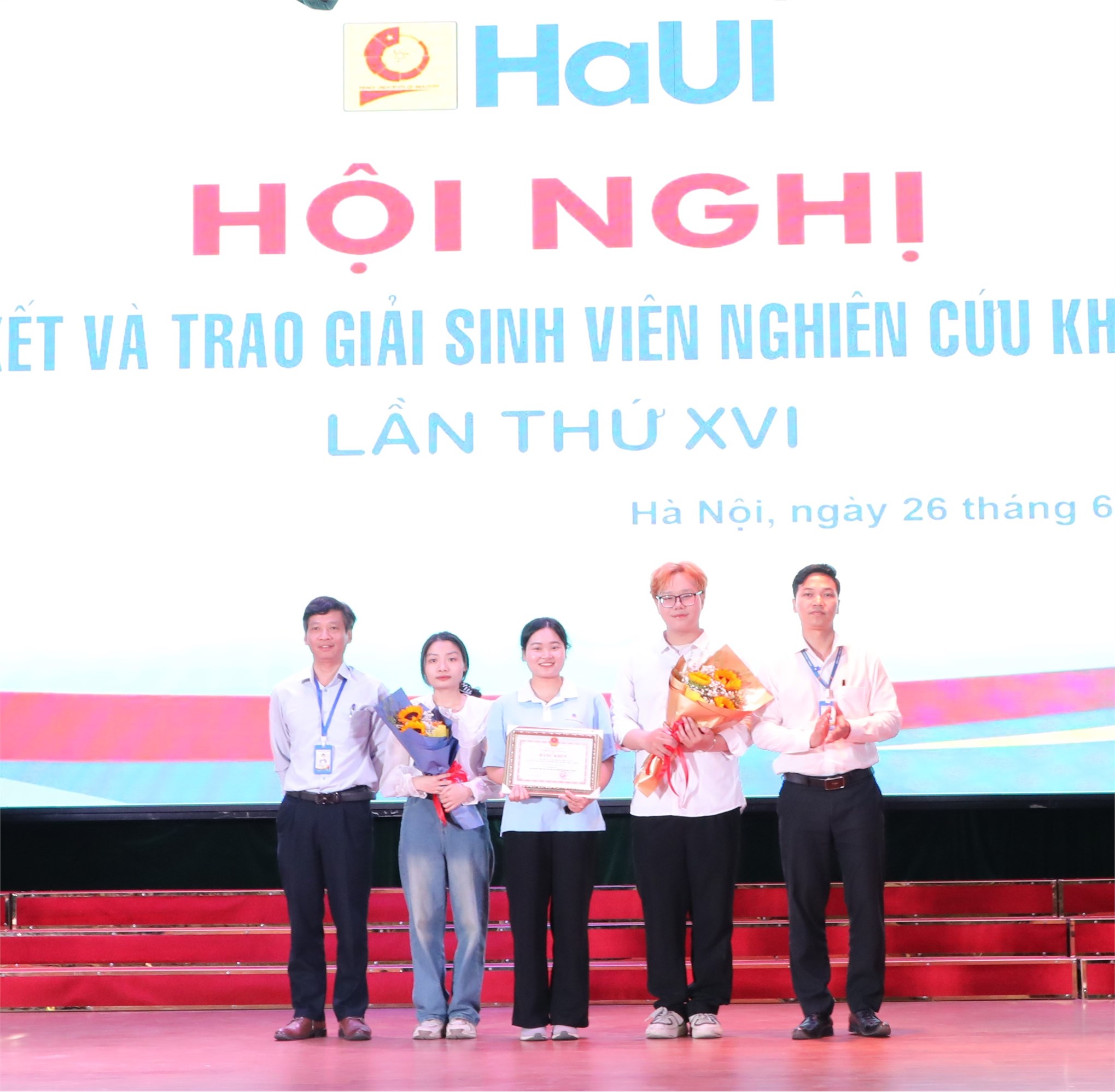 Sinh viên Đại học Công nghiệp Hà Nội với phong trào nghiên cứu khoa học: Nhiệt huyết – Sáng tạo – Hội nhập