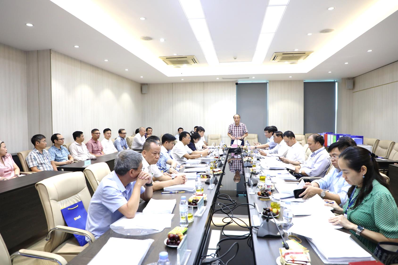 Hội đồng Giáo sư cơ sở Trường Đại học Công nghiệp Hà Nội tổ chức họp xét chọn ứng viên đạt tiêu chuẩn chức danh Giáo sư, Phó giáo sư năm 2025