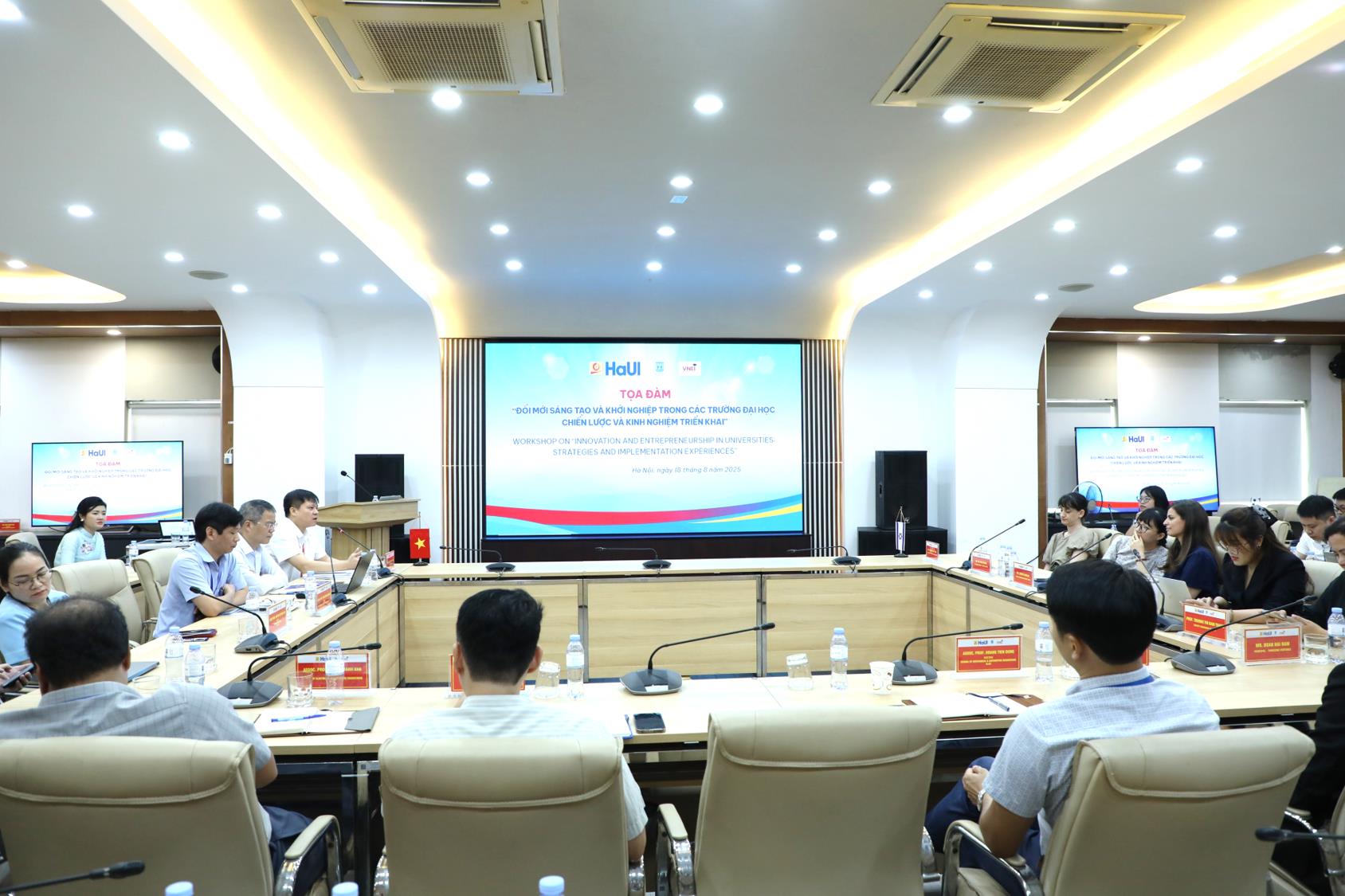 Tọa đàm: Đổi mới sáng tạo và khởi nghiệp trong các Trường Đại học: Học hỏi kinh nghiệm từ “Quốc gia khởi nghiệp Isarel”