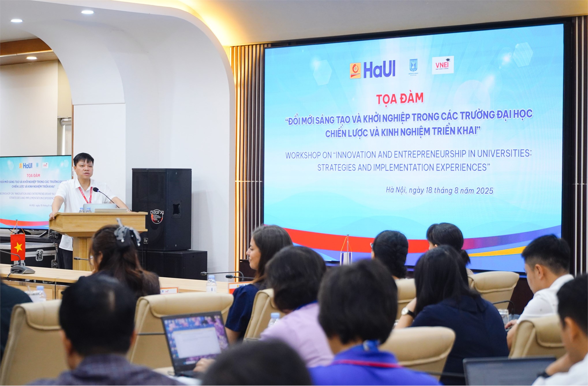 Tọa đàm: Đổi mới sáng tạo và khởi nghiệp trong các Trường Đại học: Học hỏi kinh nghiệm từ “Quốc gia khởi nghiệp Isarel”
