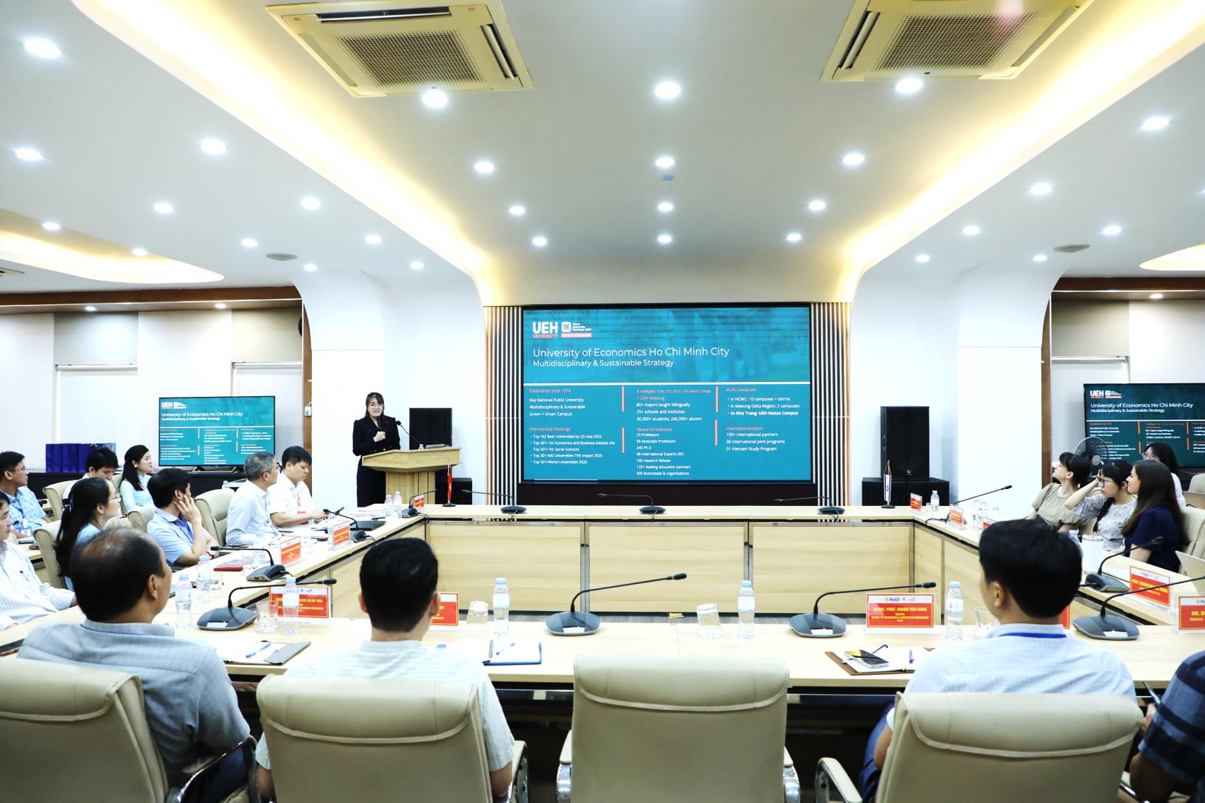 Tọa đàm: Đổi mới sáng tạo và khởi nghiệp trong các Trường Đại học: Học hỏi kinh nghiệm từ “Quốc gia khởi nghiệp Isarel”