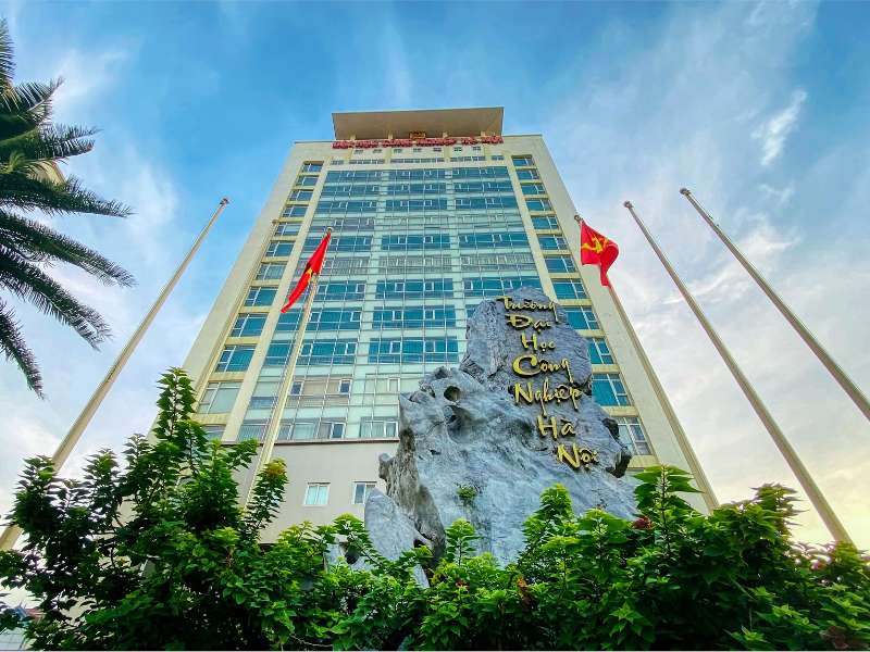 Đại học Công nghiệp Hà Nội: Sáng kiến khoa học tạo giá trị thực tiễn