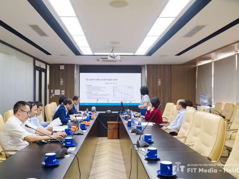 Nghiệm thu đề tài NCKH cấp cơ sở "Thuật toán Heuristic giải bài toán định tuyến trong hậu cần đô thị và mô phỏng hóa kết quả trên bản đồ giao thông Hà Nội"