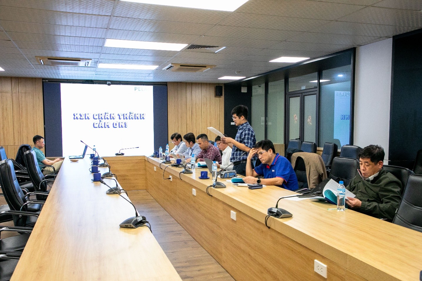 Nghiệm thu đề tài NCKH cấp cơ sở `Nghiên cứu điều khiển nghịch lưu 3 pha hình T ứng dụng cho hệ thống sạc On-Board Charger trên xe điện`