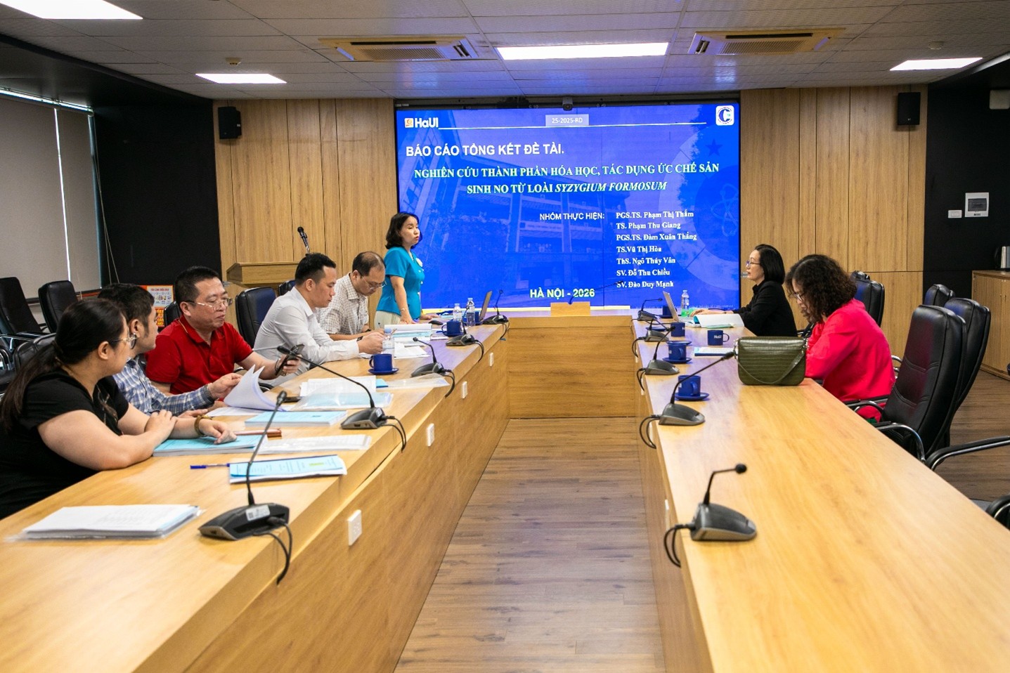 Nghiệm thu đề tài NCKH cấp cơ sở `Nghiên cứu thành phần hóa học, tác dụng ức chế sản sinh NO từ loài Syzygium Formosum`