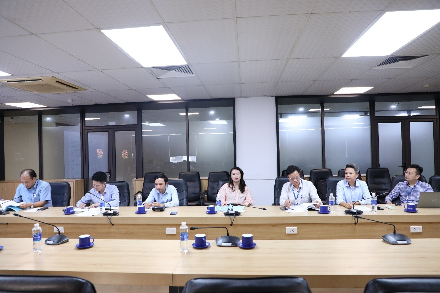 Nghiệm thu đề tài NCKH cấp cơ sở `Nghiên cứu thuật toán học máy nhận dạng tư thế ngủ và cảnh báo nguy cơ giấc ngủ của con người`