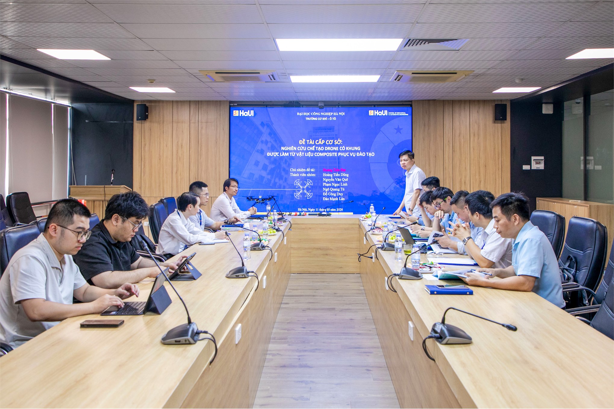 Nghiệm thu đề tài NCKH cấp cơ sở `Nghiên cứu thiết kế, chế tạo Drone có khung được làm từ vật liệu Composite phục vụ đào tạo`