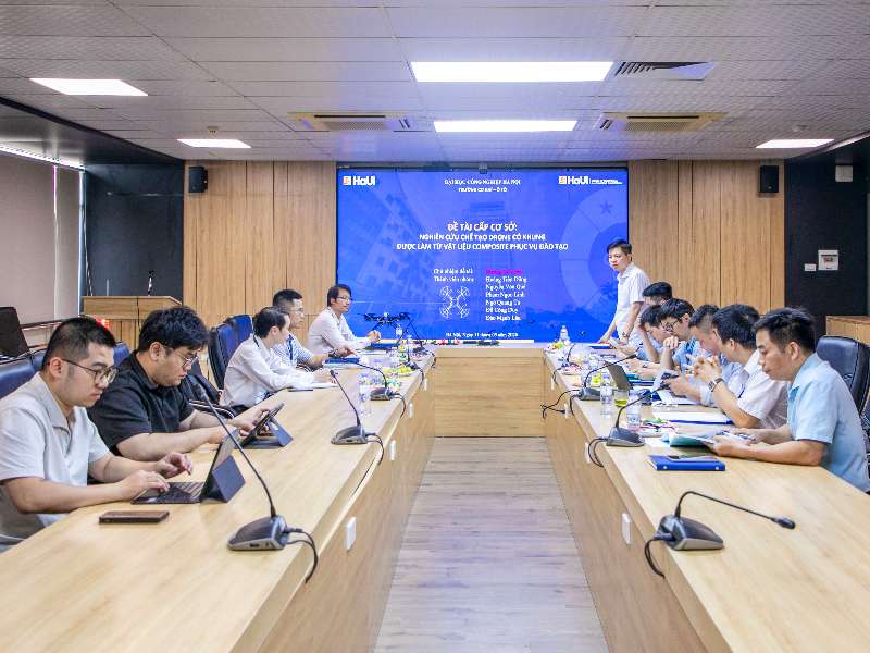 Nghiệm thu đề tài NCKH cấp cơ sở "Nghiên cứu thiết kế, chế tạo Drone có khung được làm từ vật liệu Composite phục vụ đào tạo"